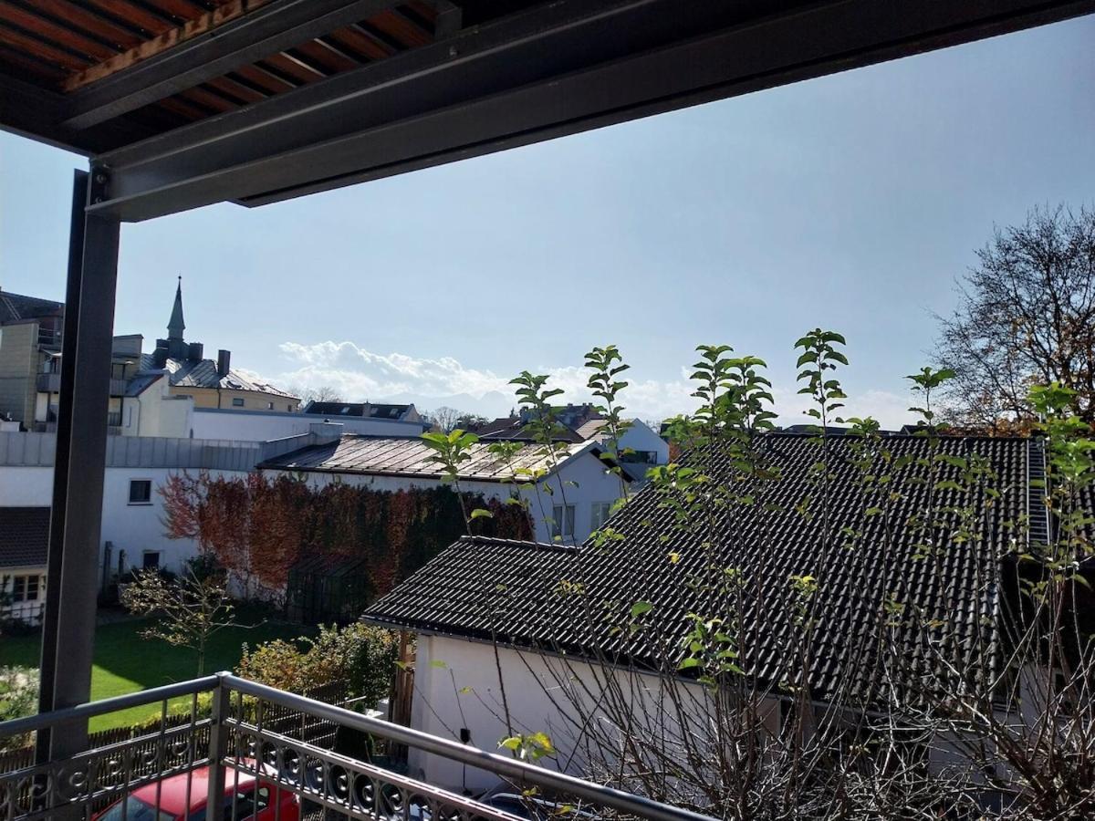Bad Aibling City Apartment - Alpenblick Bagian luar foto